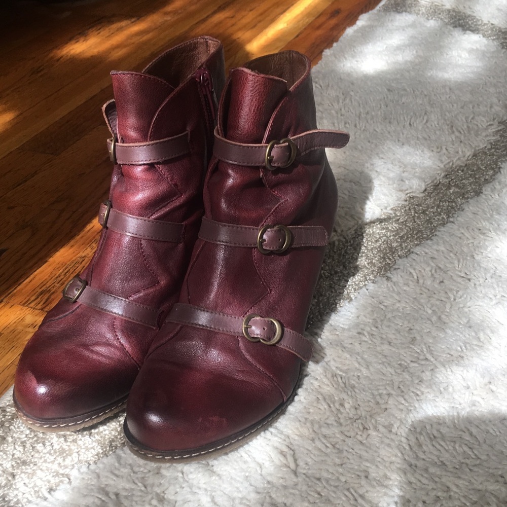 Eric Michael Lena Bootie